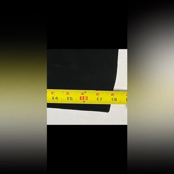 Anne Taylor Classic Little Velvet Cross Spaghetti Strap
Little Black Dress (LBD) - Picture 11 of 16